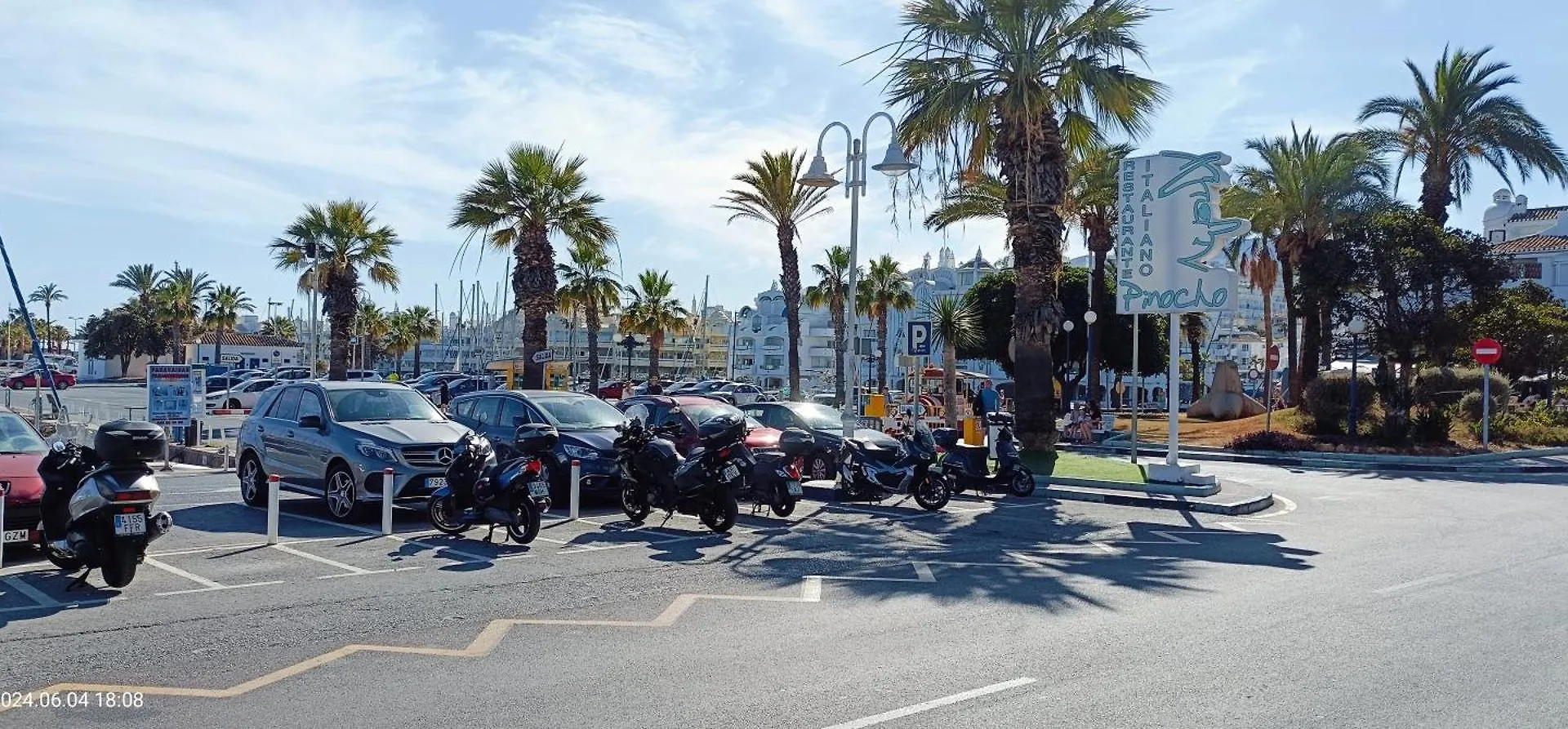 Apartamento en Puerto Marina 204 Benalmádena 0*,