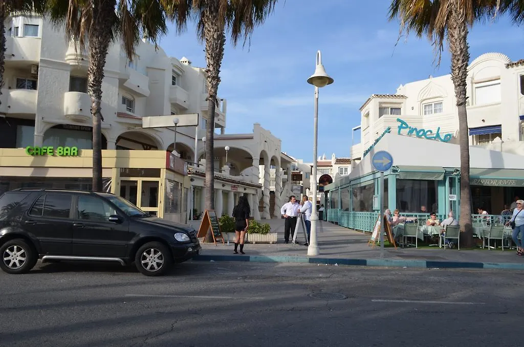 Apartamento en Puerto Marina 204 Benalmádena 0*,